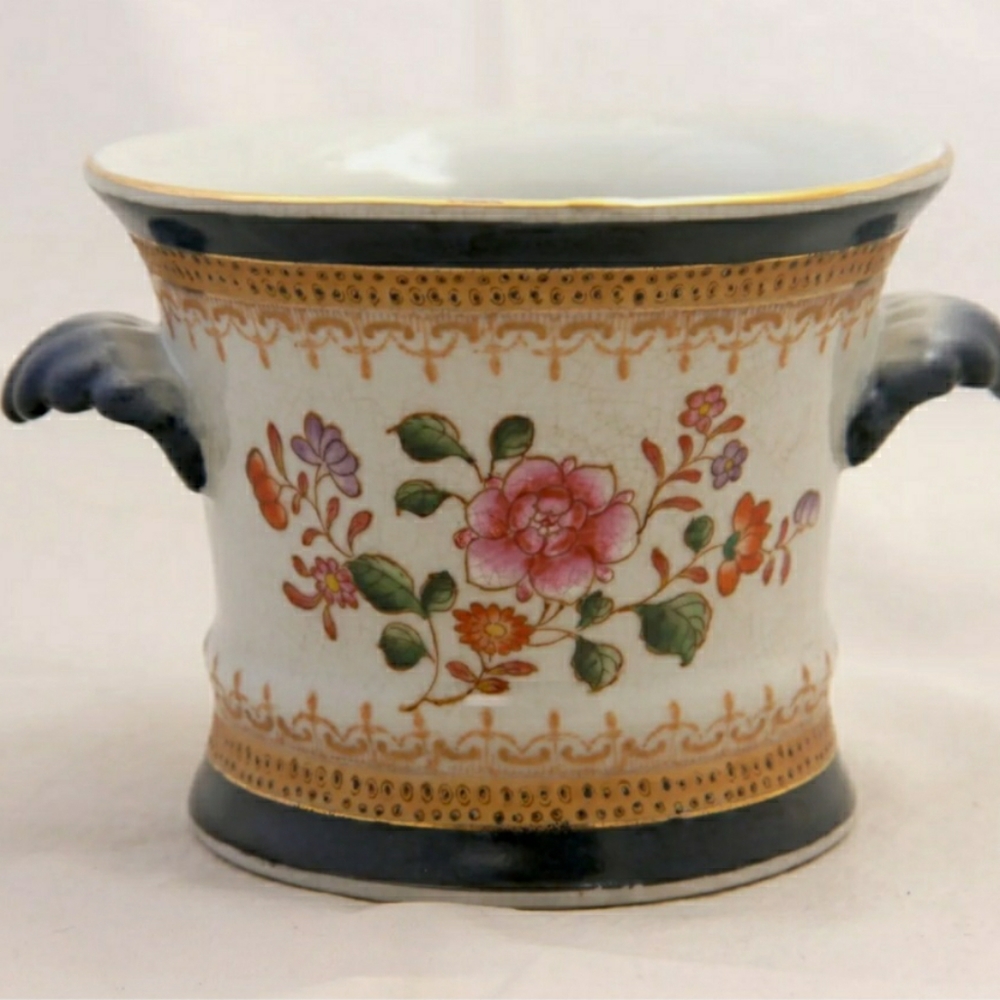 VTG Chinese Hua ping tang zhi floral Porcelain pot